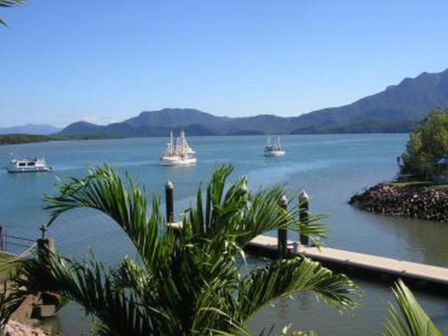 Hinchinbrook Marine Cove Resort Lucinda Екстер'єр фото