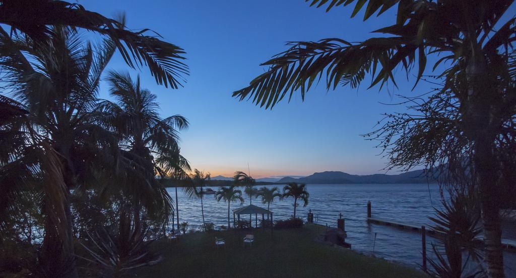 Hinchinbrook Marine Cove Resort Lucinda Екстер'єр фото