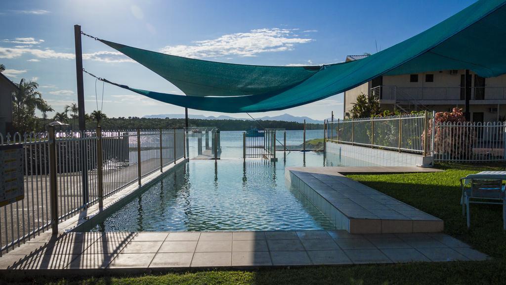 Hinchinbrook Marine Cove Resort Lucinda Екстер'єр фото