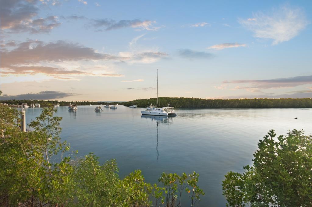 Hinchinbrook Marine Cove Resort Lucinda Екстер'єр фото