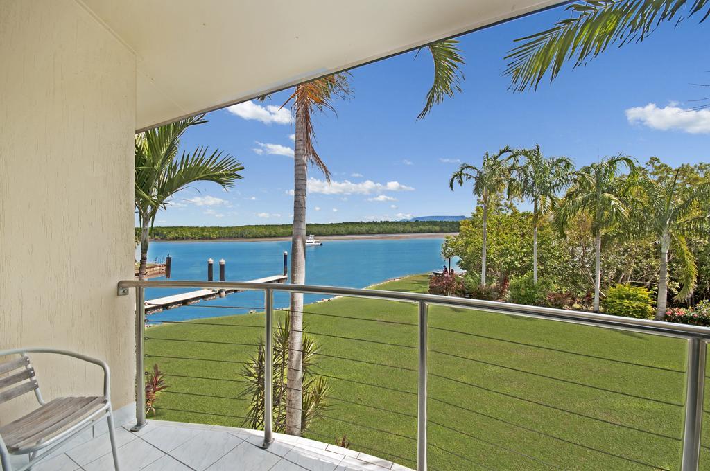 Hinchinbrook Marine Cove Resort Lucinda Екстер'єр фото