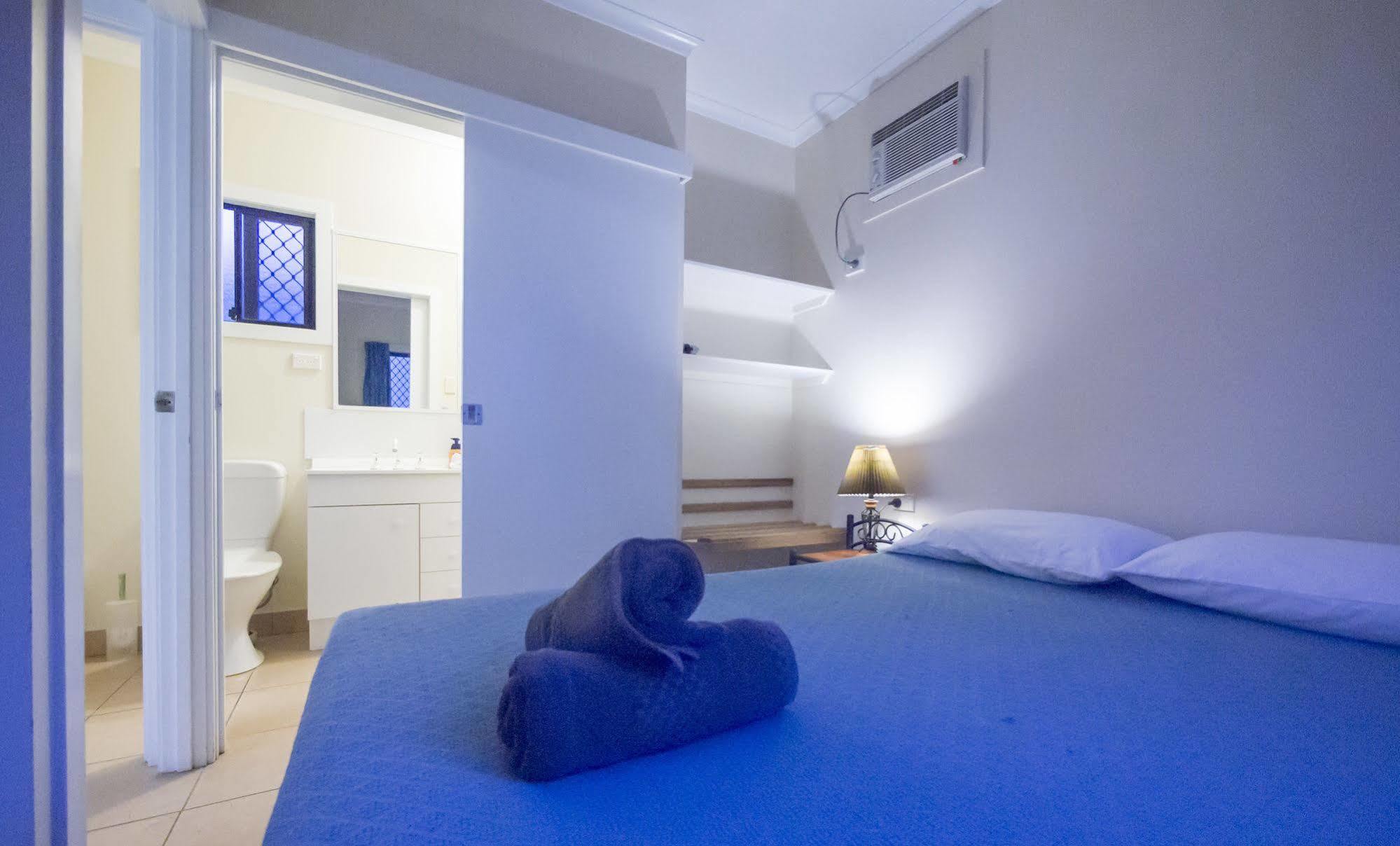Hinchinbrook Marine Cove Resort Lucinda Екстер'єр фото
