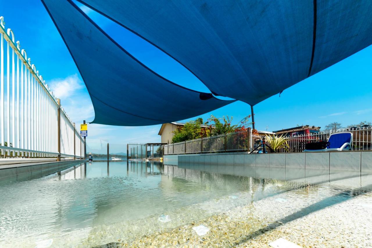 Hinchinbrook Marine Cove Resort Lucinda Екстер'єр фото