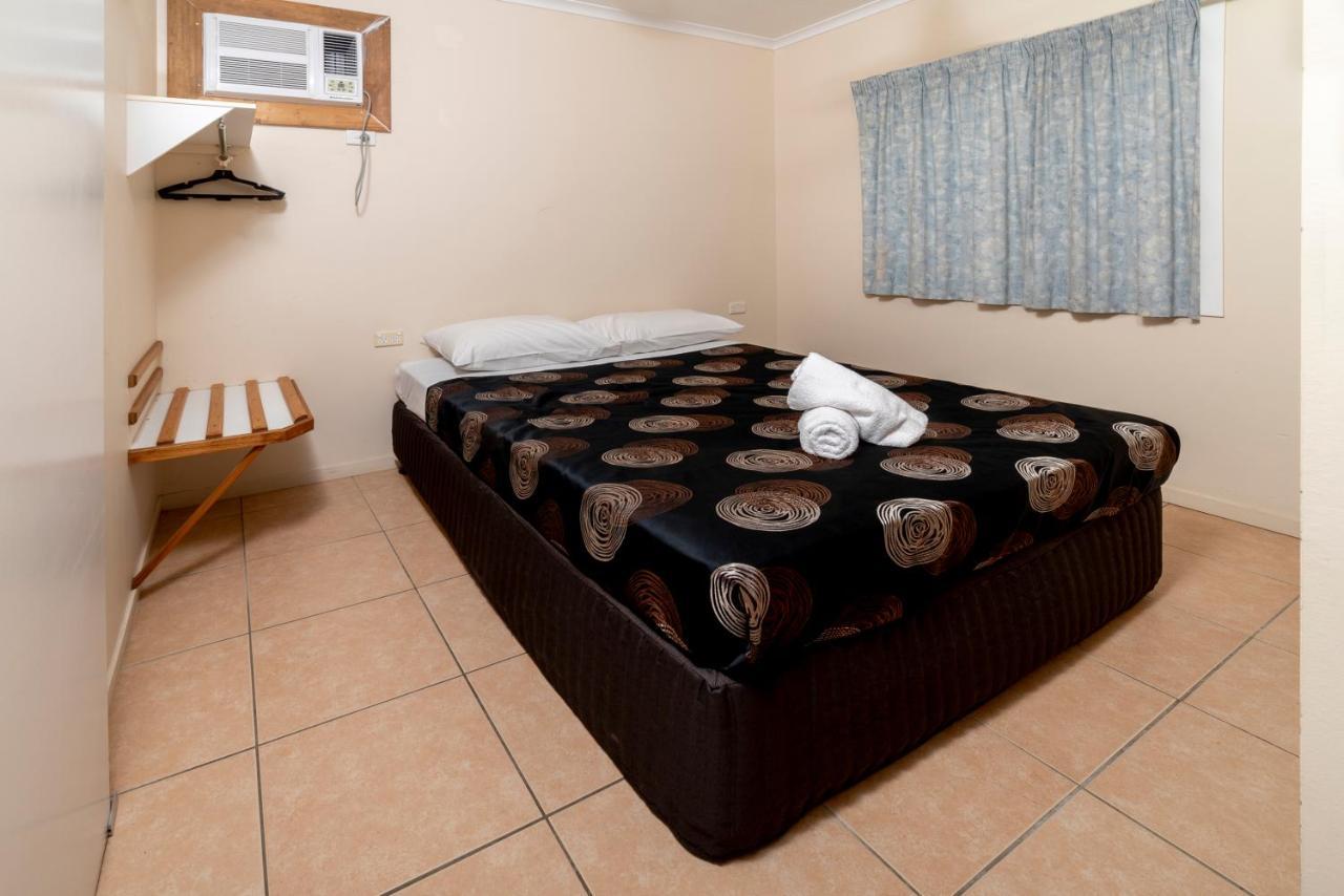 Hinchinbrook Marine Cove Resort Lucinda Екстер'єр фото