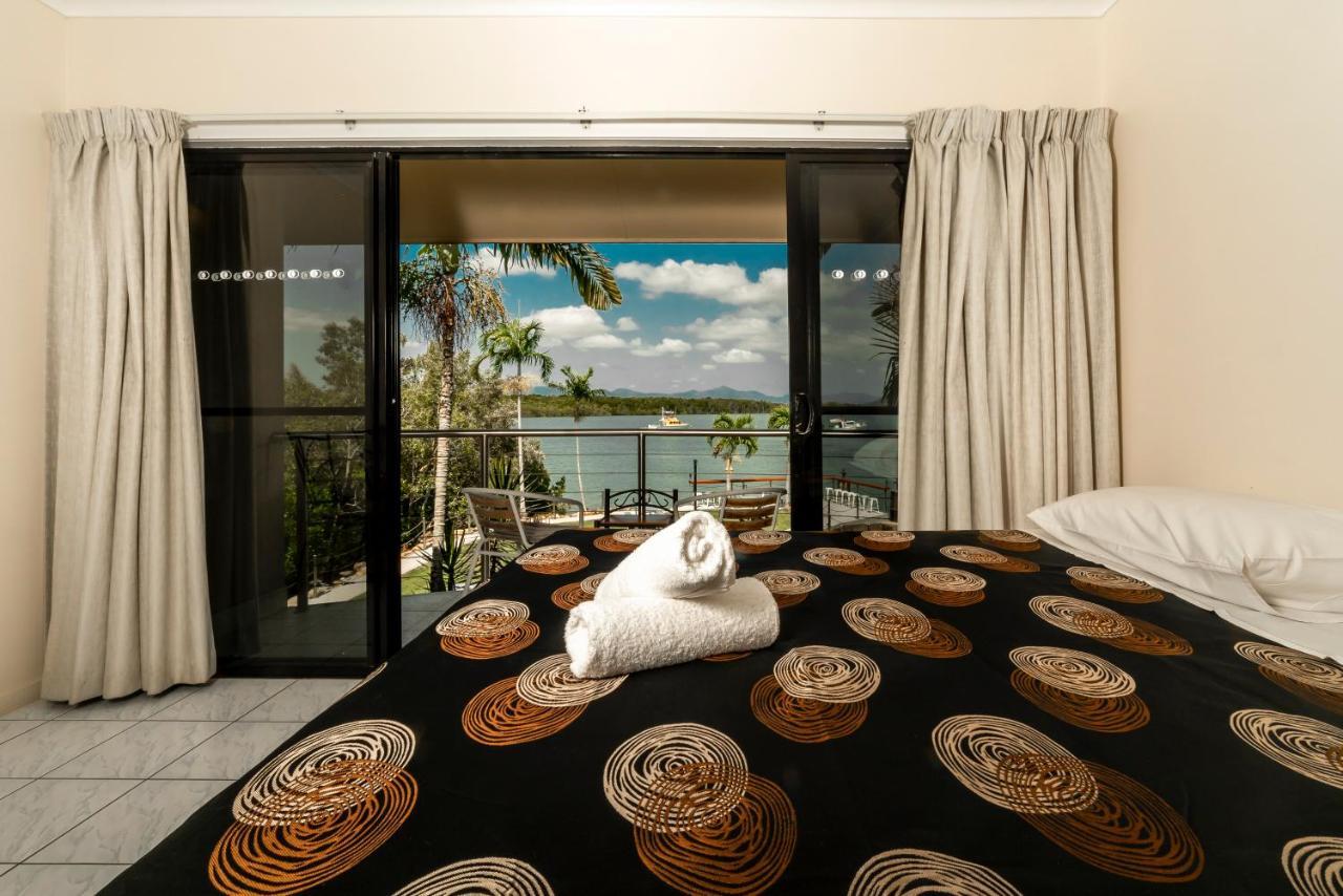 Hinchinbrook Marine Cove Resort Lucinda Екстер'єр фото