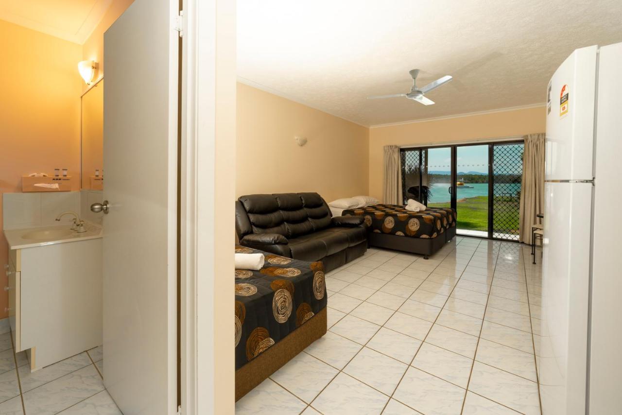 Hinchinbrook Marine Cove Resort Lucinda Екстер'єр фото