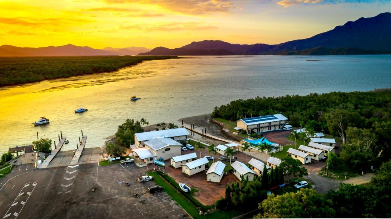 Hinchinbrook Marine Cove Resort Lucinda Екстер'єр фото