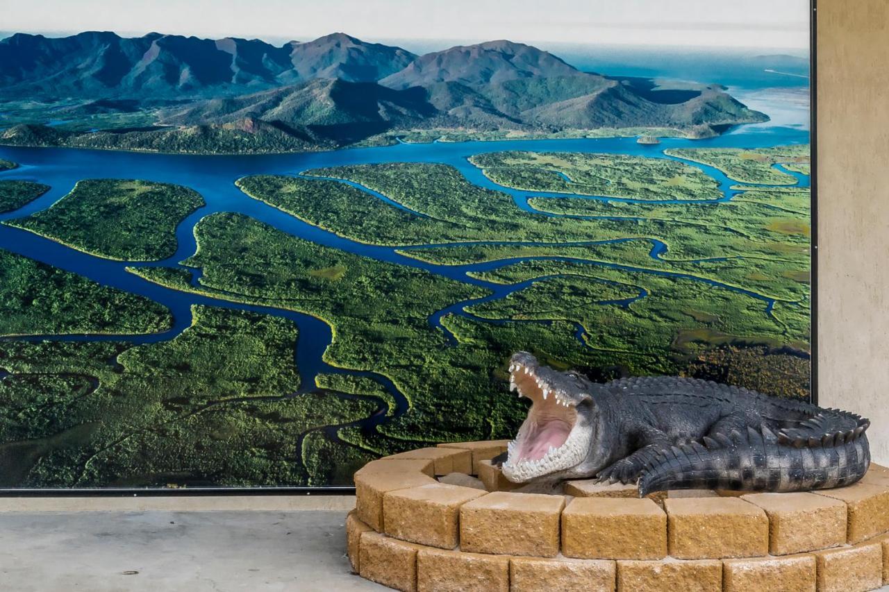 Hinchinbrook Marine Cove Resort Lucinda Екстер'єр фото